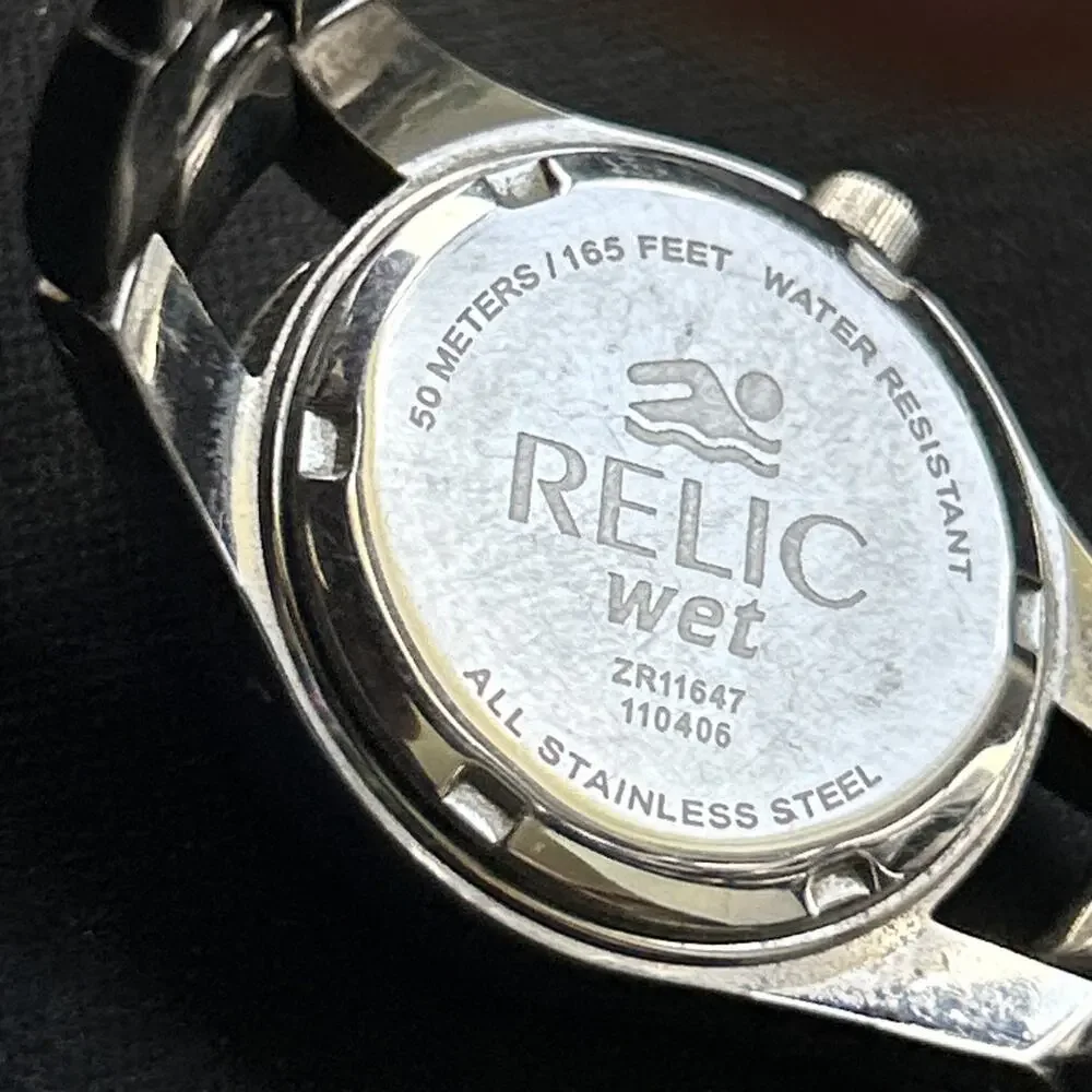 Relic Wet Blue Dial Silver Tone Women’s Quartz Watch